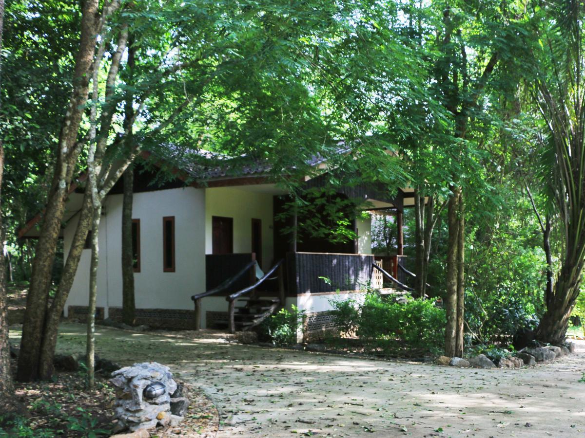 Baan Maka Nature Lodge Kaeng Krachan Exterior photo