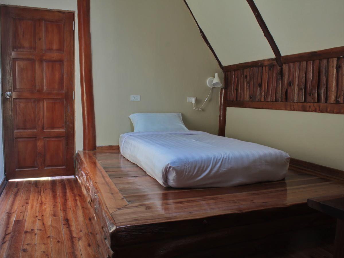Baan Maka Nature Lodge Kaeng Krachan Exterior photo
